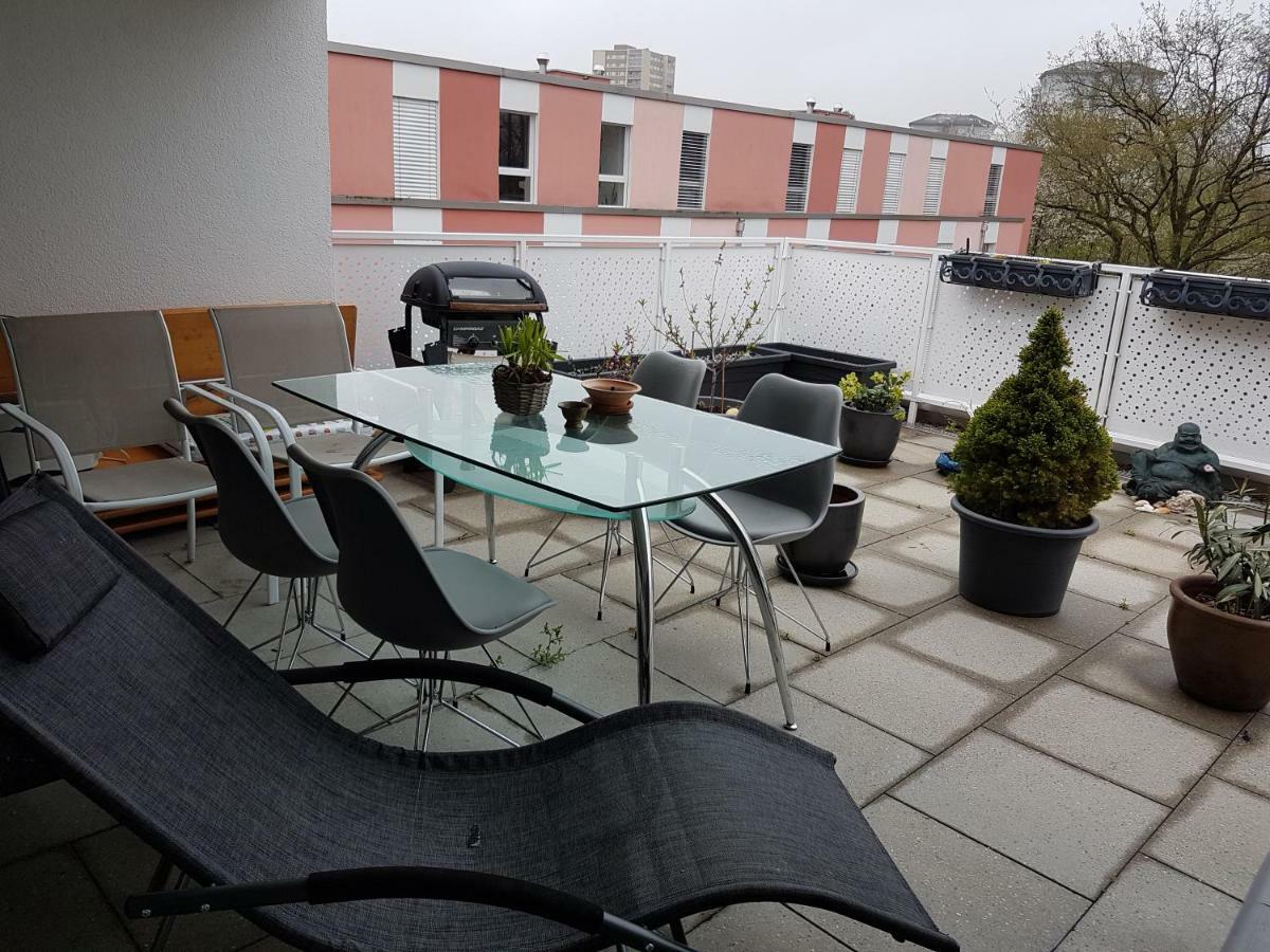 Zimmer In Penthouse-Wohnung Windisch Εξωτερικό φωτογραφία